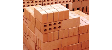 Як вибрати керамічну цеглу для будівництва будинку